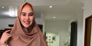 Kartika Putri Nangis Lihat Orang Berjubel demi Baju Lebaran di Tengah Pandemi