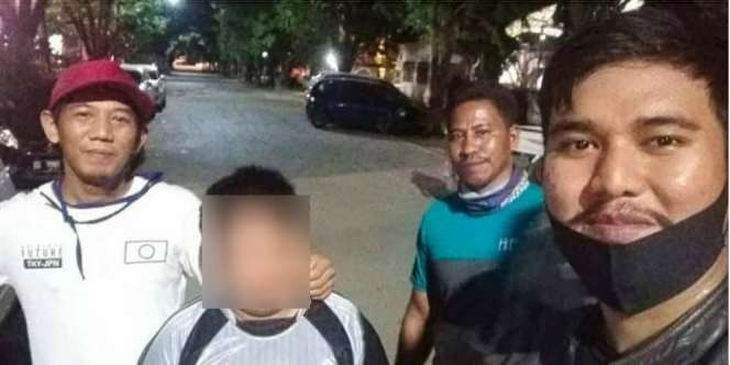 Rizal Penjual Jalangkote yang Jadi Korban Bully Banjir Bantuan