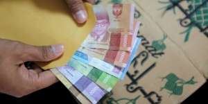 4 Cara Ajari Anak Kelola Angpao Lebaran Biar Tak Habis Buat Jajan