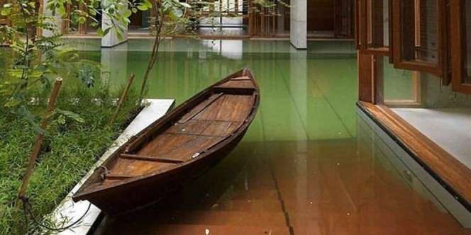 Uniknya Konsep Rumah Mengambang, Seperti Tinggal di Atas Sungai