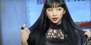 Dita Karang, Anggota Girlsband K-Pop Secret Number Sepupu Dian Sastrowardoyo?