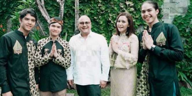 Al, El dan Dul Dapat THR Segepok dari Irwan Mussry