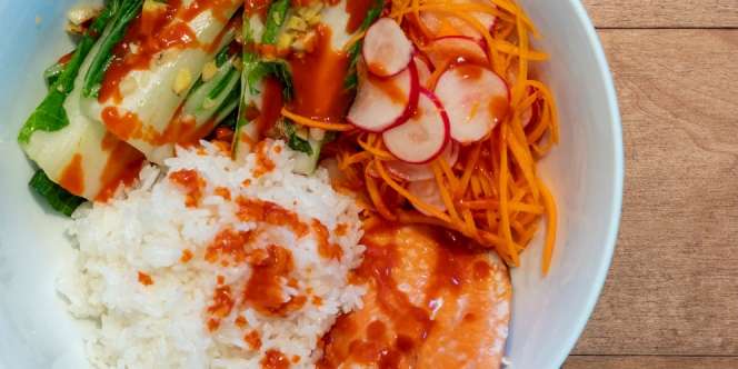 Bosan dengan Santan? Yuk, Bikin Nasi Salmon Saus Korea