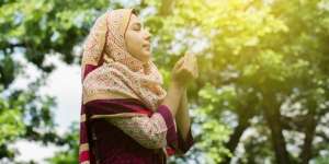 Doa Saat Mengalami Telinga Berdenging