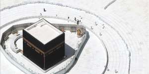 Mekah Longgarkan Lockdown Mulai Hari Ini, Masjidil Haram Bisa Gelar Sholat Jumat