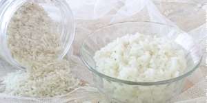Tips Menanak Nasi yang Benar Menggunakan Panci