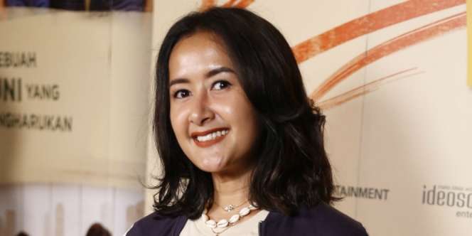 Jadi Ibu 3 Anak, Intip Gaya Widi Mulia yang Tetap Kece