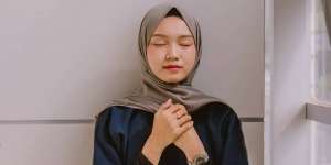 5 Pesona Mita, Hijaber Cantik di Video Keke Bukan Boneka