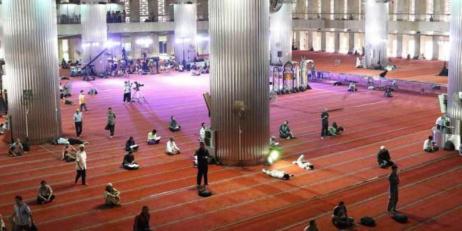 MUI DKI Terbitkan Panduan Sholat Jumat New Normal, Bisa 2 Gelombang