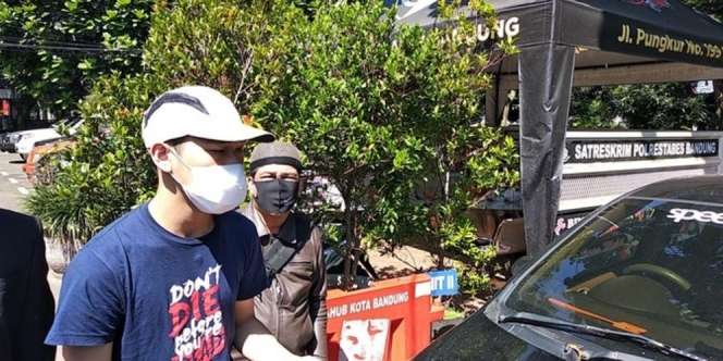 Youtuber 'Sembako Sampah' Ferdian Paleka Bebas dari Penjara