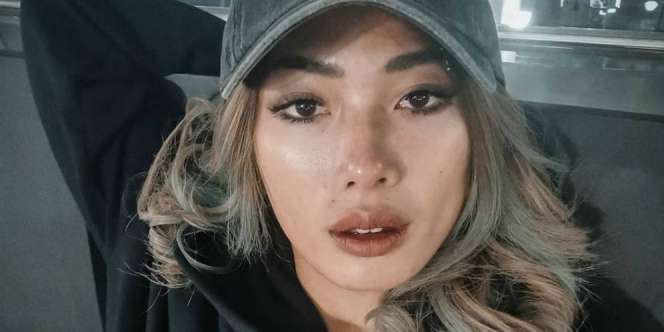 Dikira Hamil Duluan, Nabila Putri Unggah Foto Nikah dan Sosok Suami