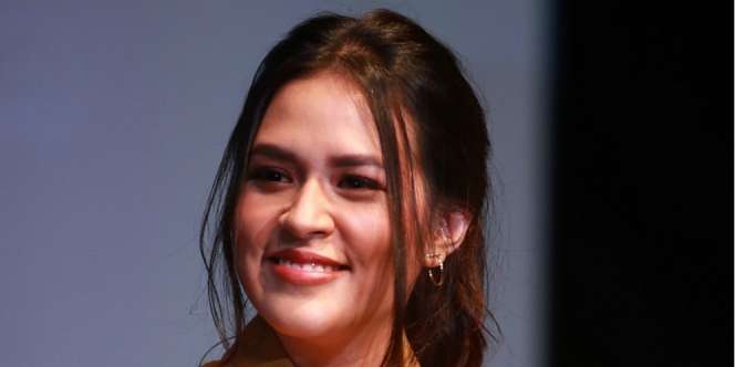 5 Foto Editan Netizen yang Sukses Bikin Raisa Ngakak