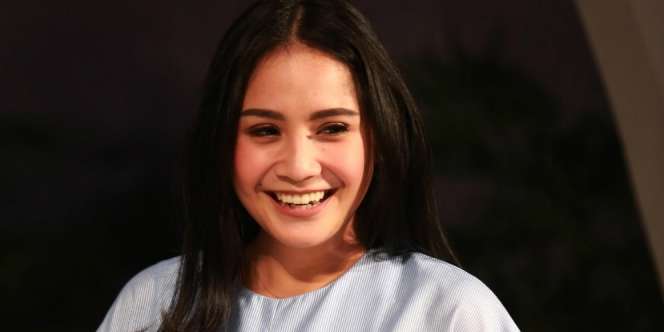 T-Shirt Mahal Dikira Buat Tempat Serbet di Pundak, Selera Nagita Jadi Sorotan