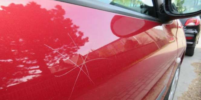 Gambar Snowflakes di Body 37 Mobil Bikin Jerman Heboh, Pelakunya Mengejutkan