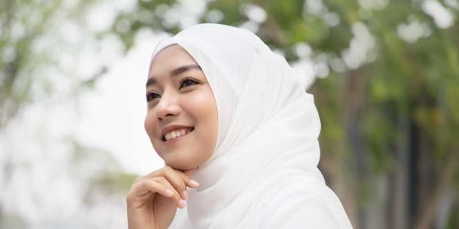Konsumsi Makanan Ini Agar Kulitmu Sehat dan Glowing