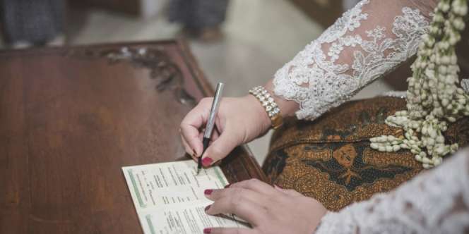 Pengantin Pria Sudah Beri Mas Kawin Rp20 Juta, Istri Ternyata Lelaki Tulen