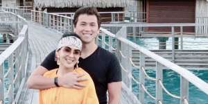 Bermanja Bareng Reino Barack, Daster Mewah Syahrini Bikin Deg-degan