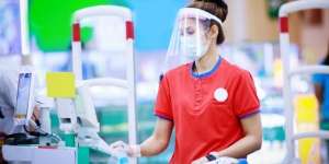 Perlukah Face Shield Dipakai Sehari-hari Saat PSBB Transisi?