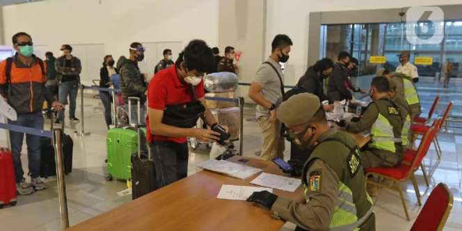 Penumpang Pesawat Lokal Tak Perlu Lagi Test PCR