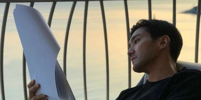 10 Fakta Menarik Choi Siwon, Punya Titisan Darah Bangsawan Korea?