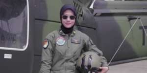 Setelah Hidup Pahit, Putri Penjual Jagung Bakar jadi Pilot TNI AD