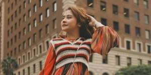 Fantastis! Tarif Endorse Prilly Satu Kali Postingan