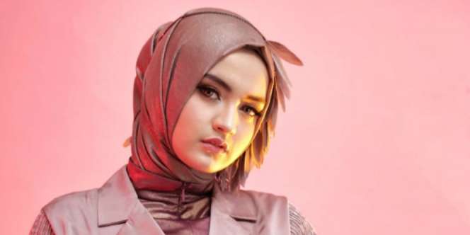 Pesinetron Fatimah Alatas Wujudkan Impian jadi Desainer Busana Muslim