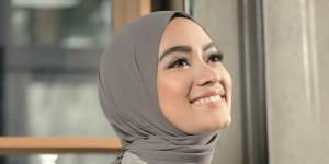 Trik Tampill Modis untuk Hijabers Pemula ala Ayudia C