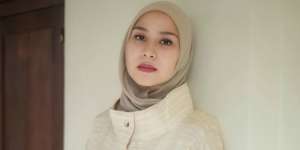 Zaskia Mecca Pamer #OOTD Hamil, Netizen Pertanyakan Bagian Perut