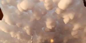 Penampakan Awan Aneh Muncul di Langit Irak, Pertanda Apa?