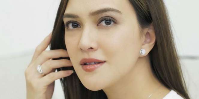 Gantungan Tas Shandy Aulia Seharga Motor Matik Baru, Penasaran Rupanya