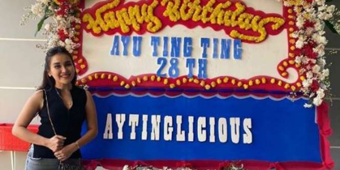 Didi Riyadi Datang di Ulang Tahun Ayu Ting Ting, Warganet Geger