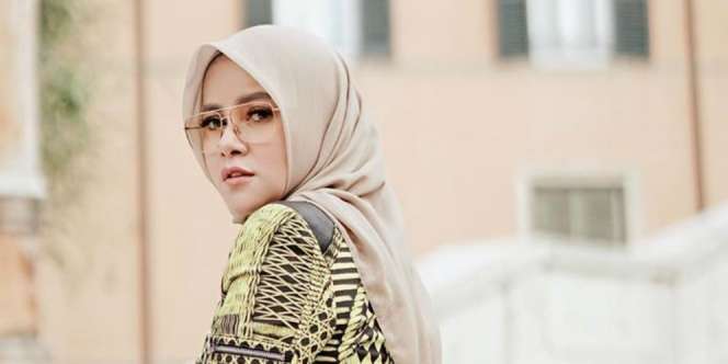 Dikira Batik, Harga Outfit Olla Ramlan Bikin Geger