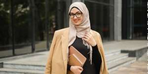 Tips Agar Tetap Stylish Selama di Rumah Saja