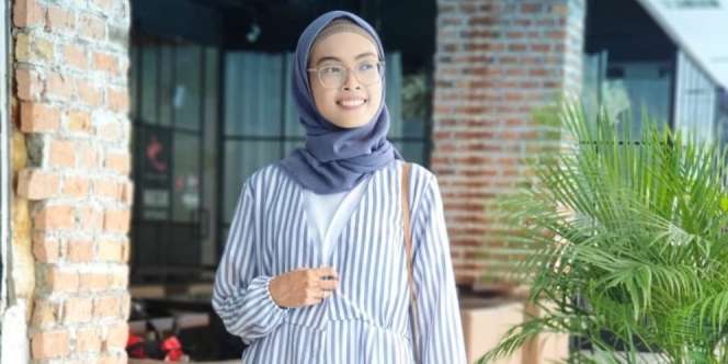 Tetap Cantik Walau #dirumahaja ala Eka Putri
