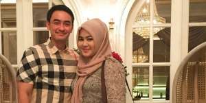 Kabar Terbaru Istri Zumi Zola, Jualan Hijab