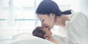 Parent Talk: 5 Panduan Kesehatan Penting yang Perlu Diperhatikan Para New Moms
