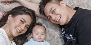 Selain Baim Wong, 8 Artis Ini Juga Raup Untung Besar dari YouTube