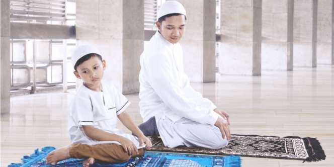 3 Cara Biasakan Anak Solat Tepat Waktu