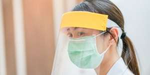 Pakai Face Shield Tanpa Masker Cegah Covid-19, Memang Efektif?