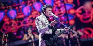 Rhoma Irama Hadiri Acara Khitanan di Bogor dan Sumbang Lagu, Bupati Ade Murka