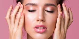 Coba Riasan Mata dengan Produk Makeup Vegan Asal British