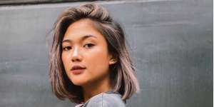 Lelah Jadi Kuli Bangunan, Marion Jola Dandan Cantik