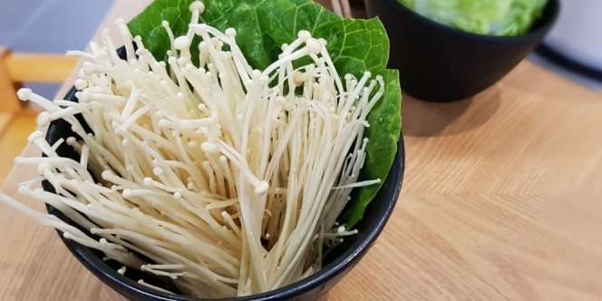 Jamur Enoki Kini Aman Dikonsumsi, Ini Syaratnya