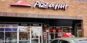 `Dilumpuhkan` Corona, Pengelola Pizza Hut dan Wendy's di AS Ajukan Pailit