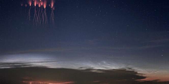 Menakjubkan, NASA Unggah Foto Kumpulan 'Alien' di Langit