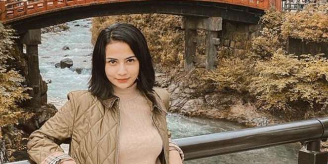 Hamil Tua Masih Joget Lincah Cuma Pakai Tanktop, Vanessa Angel Bikin Deg-degan!
