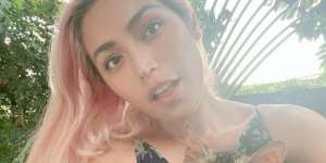 Ganti Warna Rambut, Jessica Iskandar Tampil Lebih Segar