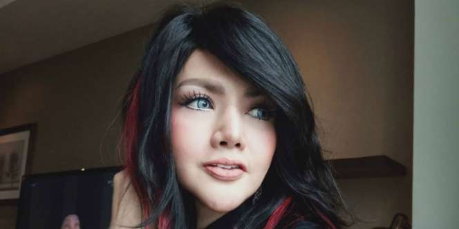 Penampilan Baru Barbie Kumalasari Jadi Sorotan, Berjambul!