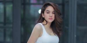5 Potret Seksi Hana Hanifah yang Bakal Bikin Jomblo Nganga!